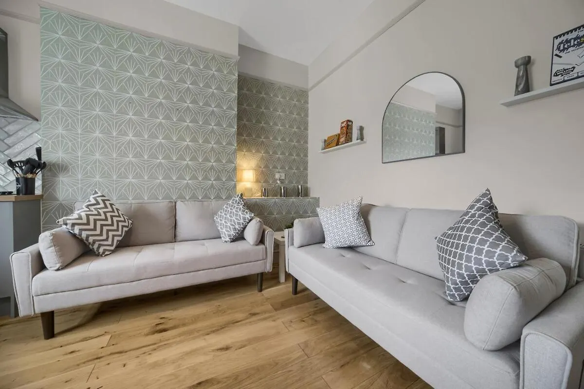 Free Parking Fast Wifi 2 Min To Cardiff City 0*,  United Kingdom
